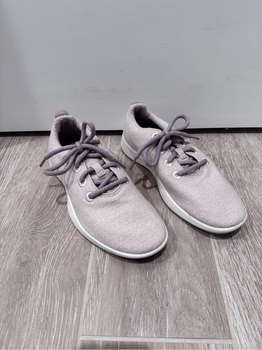 allbirds Women's Wool Runners - Tuke French Fry (Cream Sole) size 9